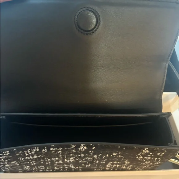 Brandon Blackwood Medium Nia Bag - Picture 8 of 8